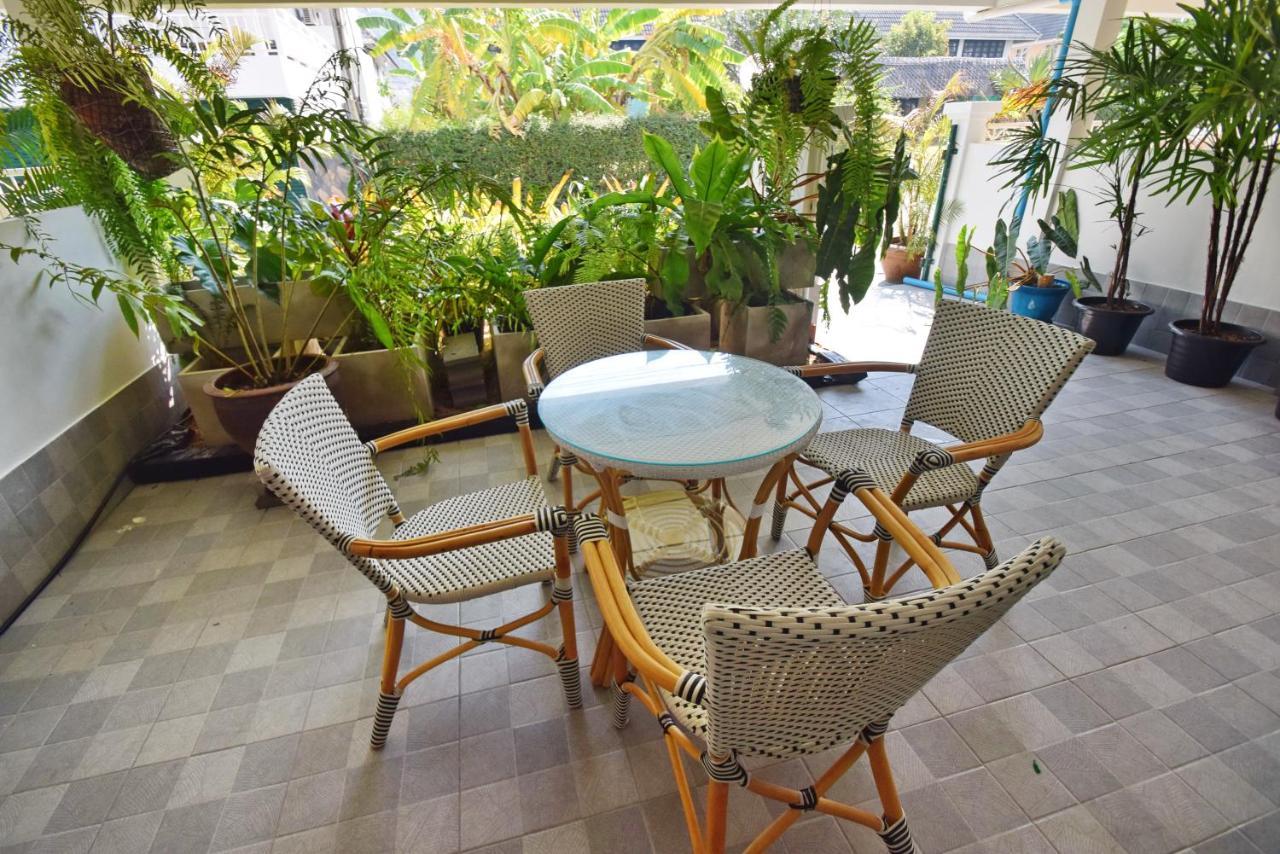 Blu Beach Haven HHQ Extérieur photo